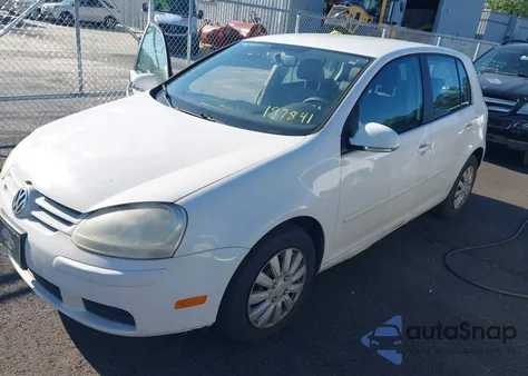 2007 Volkswagen Rabbit 4-Door из США, поврежденный, VIN WVWDR71K97W197841